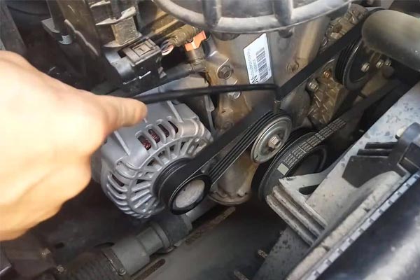 淮阴转速传感器的工作原理是什么？