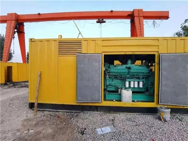 淮阴冬季低温环境下，500KW发电机组应该选择什么类型的启动电瓶？